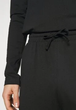 Pier One Pyjama - Black -Pier One Goedkope Winkel 842cc55e81224f6ca06ad94aae25d25c