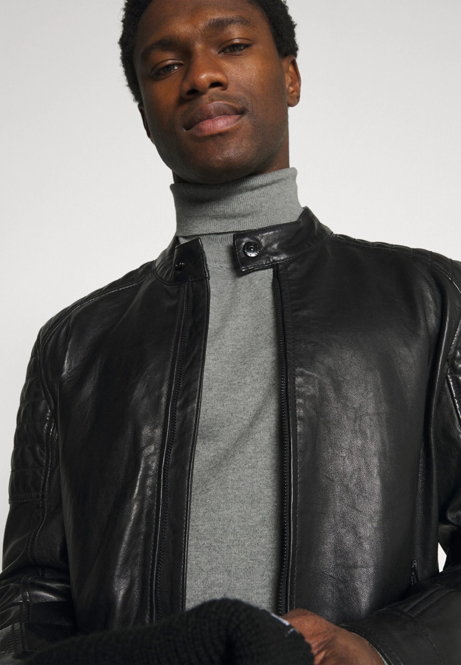 Pier One 2 Pack - Basic Turtleneck - Trui - Black/Mottled Light Grey 4 Pier One 2 Pack - Basic Turtleneck - Trui - Black/Mottled Light Grey - Afbeelding 4