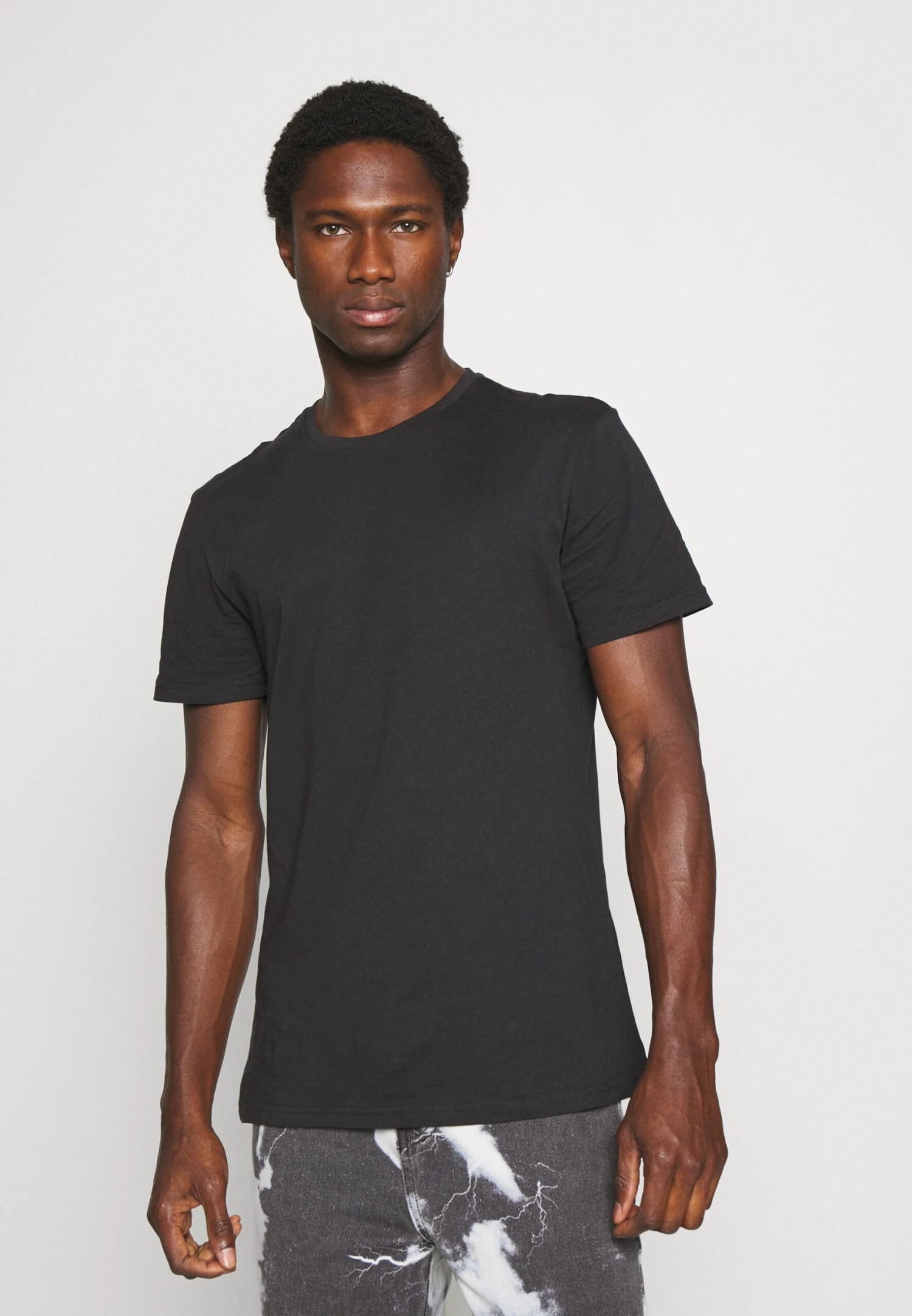 Pier One 3 Pack - T-Shirt Basic - Black/Mottled Dark Grey/Bordeaux - Afbeelding 2