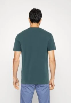 Pier One 5 Pack - T-Shirt Basic - White/Off-White/Lilac -Pier One Goedkope Winkel fb9e5f19fa1d4182b7db953af443e00b